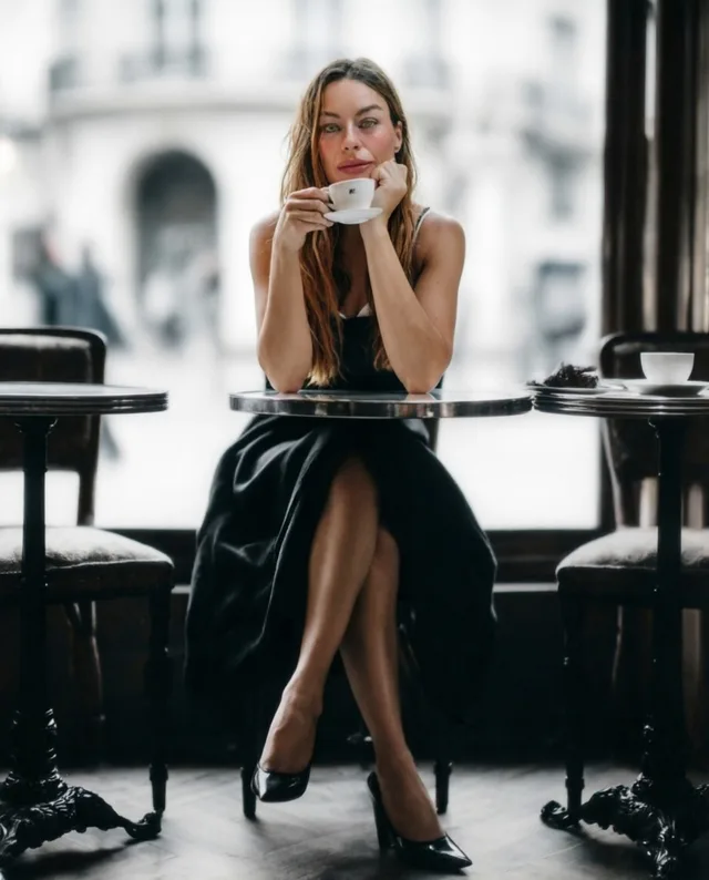 Portrait of Judit M. Bara, founder of The Art of Presence